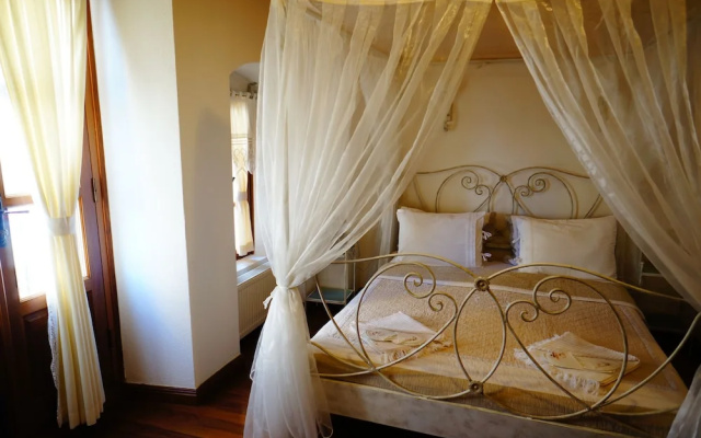 Hotel Des Etrangers - Special Class