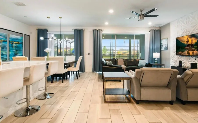 Veranda Palms Lakeview 6br Villa Pool Spa, Disney