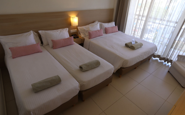 Sandy Beach Hotel & Spa