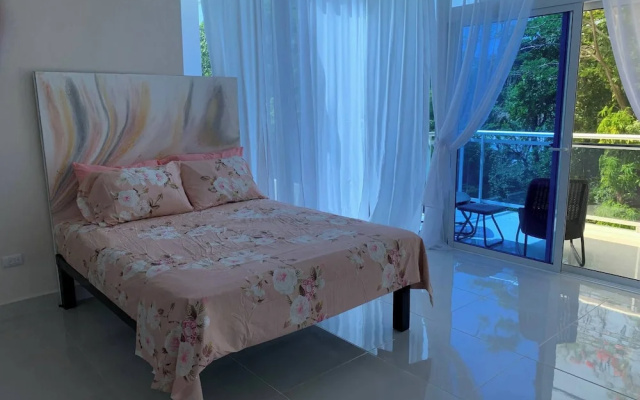 Luxurious Bright and Stylish, 7 Bedroom Villa