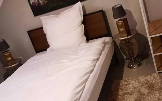 Niehler Hotel