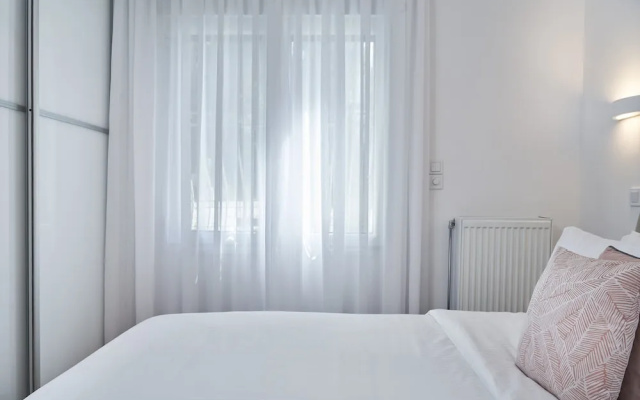Elite Living 2bd Apt next to Hilton-Ilisia Park