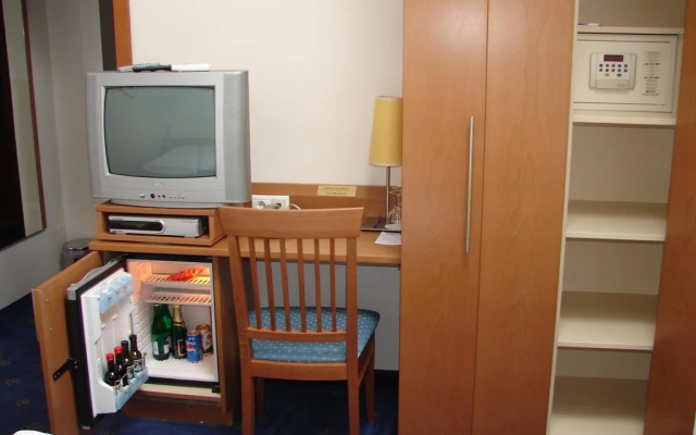 Hotel Apollon