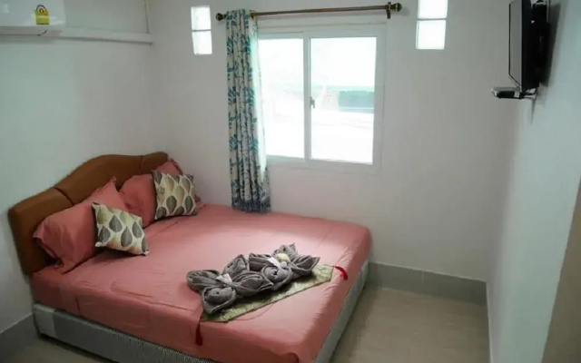 Nawee Guesthouse Sairee - Hostel