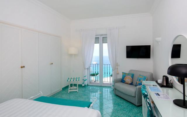 Relais Maresca Luxury Small Hotel