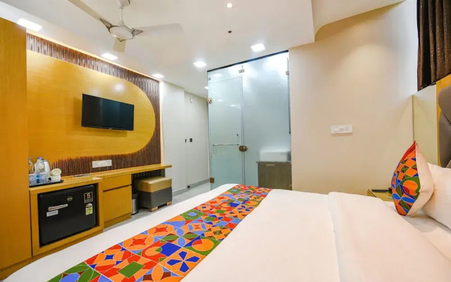 Fabhotel Grand Palazzo