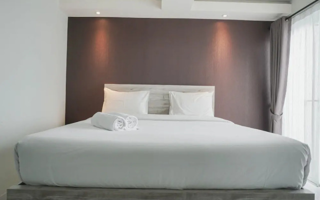 Nice And Comfy Studio At Amethyst Apartment