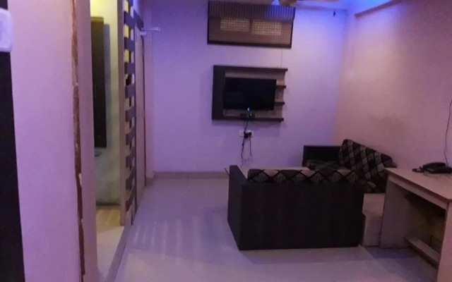 Hotel Adarsh Palace