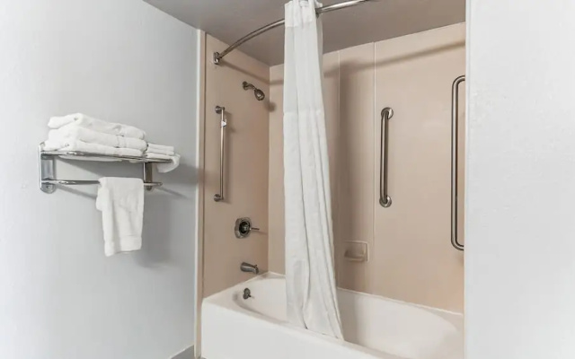 Amerihost Inn Kissimmee