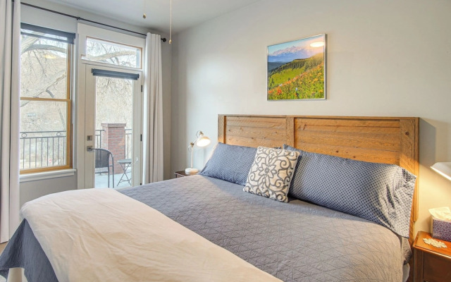 One-of-a-kind Riverside Condo in Downtown Salida