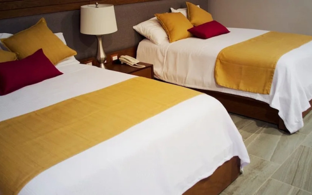 Hotel Rancho Tabachines