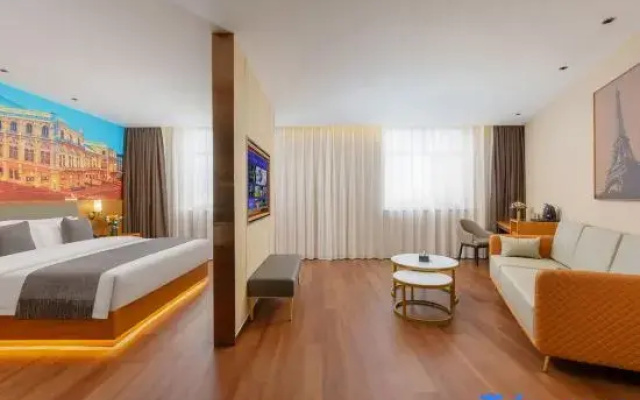 Shihezi Kyushu Jincheng Hotel