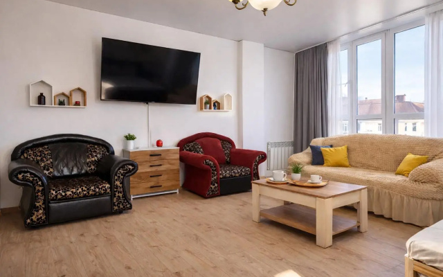 Апартаменты на улице Оранжерейная 21/4