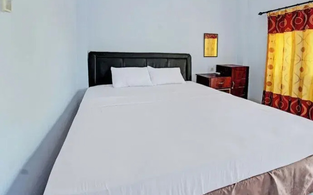 Capital O 92747 Ombak Cafe & Homestay