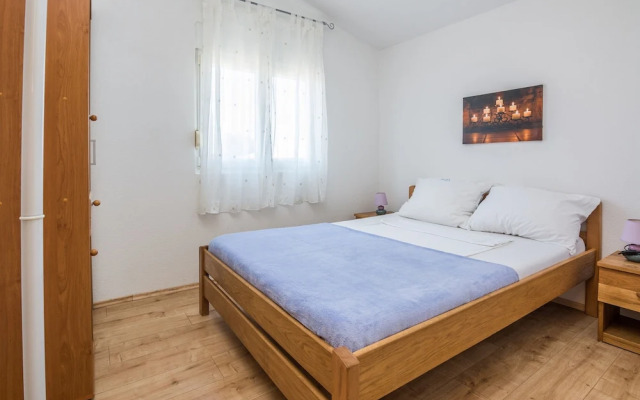 Apartments Galic