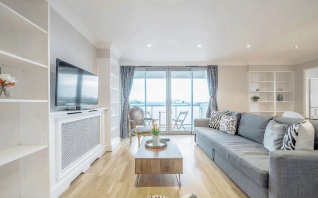 Stunning Flat in Chelsea Kings Road With Balcony