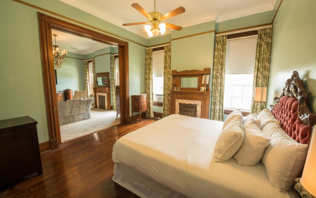 Mosheim Mansion