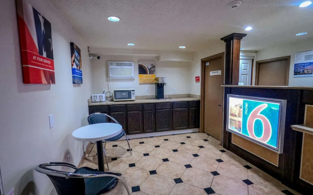 Rest Inn Toms River