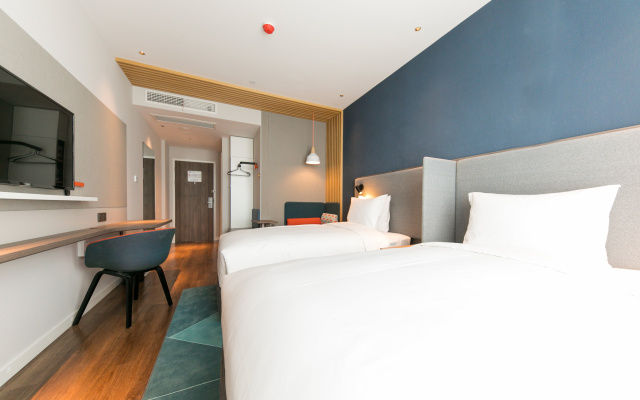 Holiday Inn Express Shanghai Tangzhen by IHG