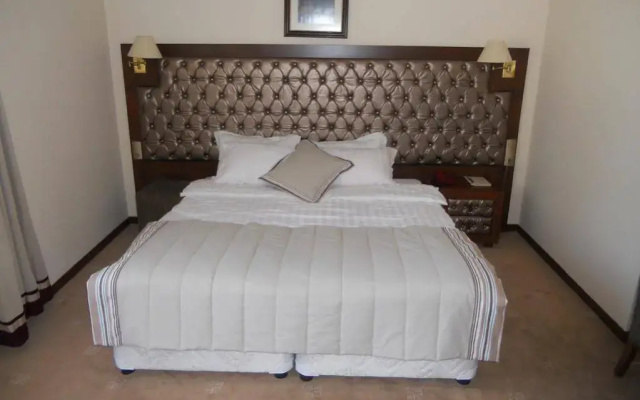 Hotel Sar