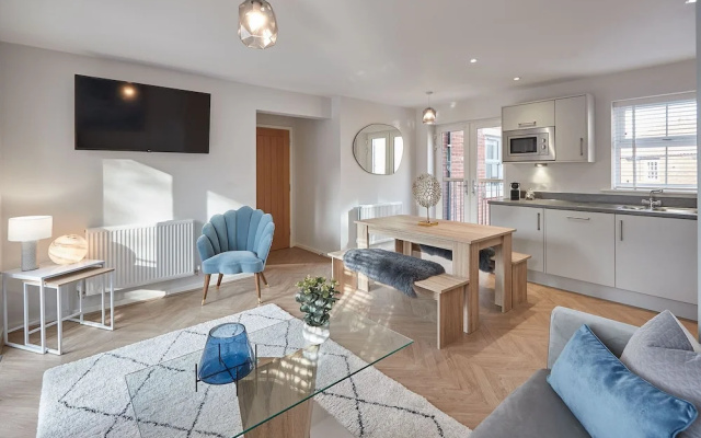 Host Stay Shipwrights
