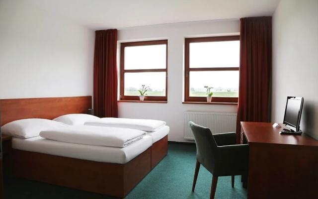 Sporthotel Hostivice