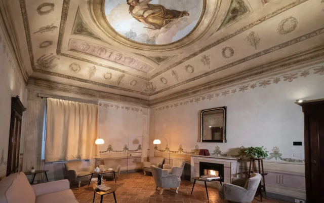 Delcorto Suites