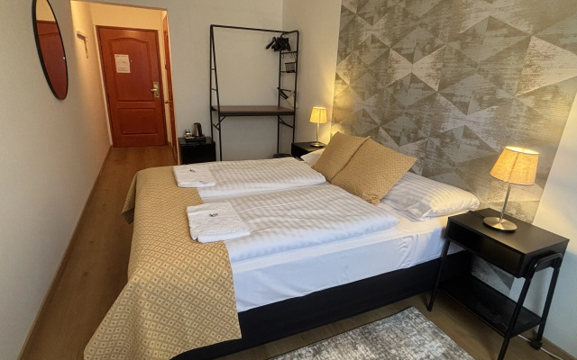 Hotel Gloria Budapest City Center