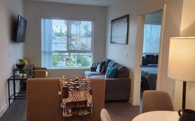 Urban Chic Apart-Hotels in Central LA