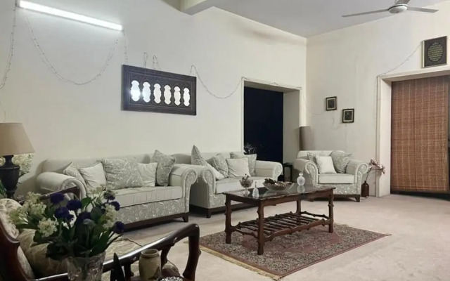 Urban Lodge