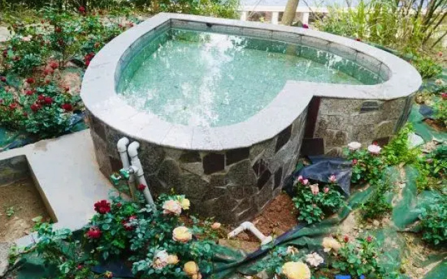 Tangzhaishan Hot Spring International Hotel