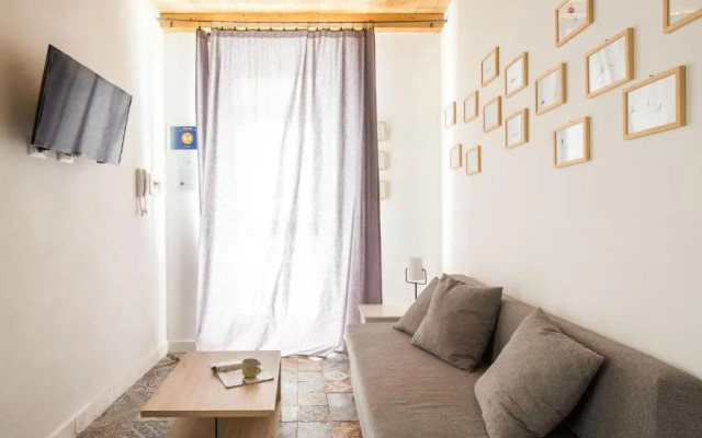 Interno1 Apartment dietro il Teatro Massimo by Wonderful Italy