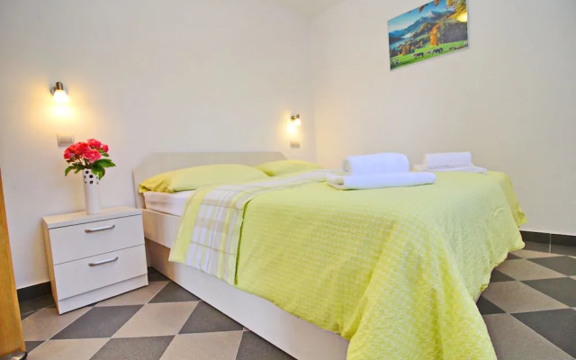 Apartments Gusti