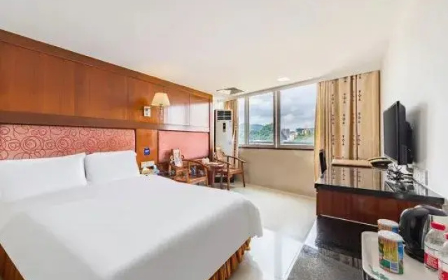 Yunfuyun City Li'ao Hotel