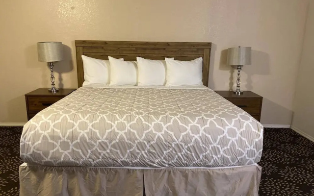 Eagle Hotel