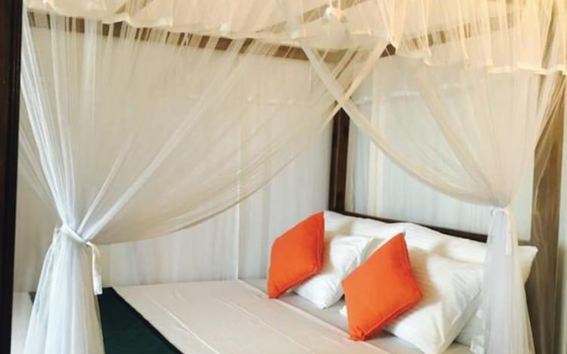 Honey Beach Inn Pitiwella