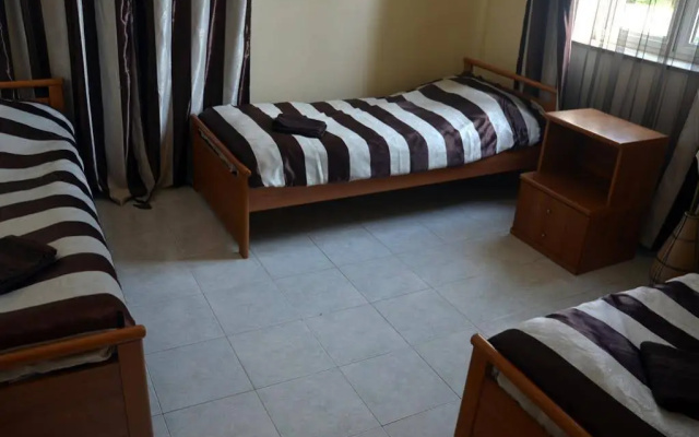 Hostel Villa Opera