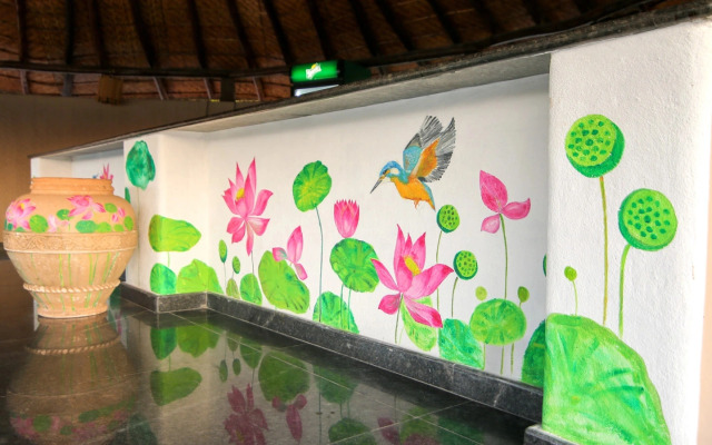 Hampi’s Feathers Resort