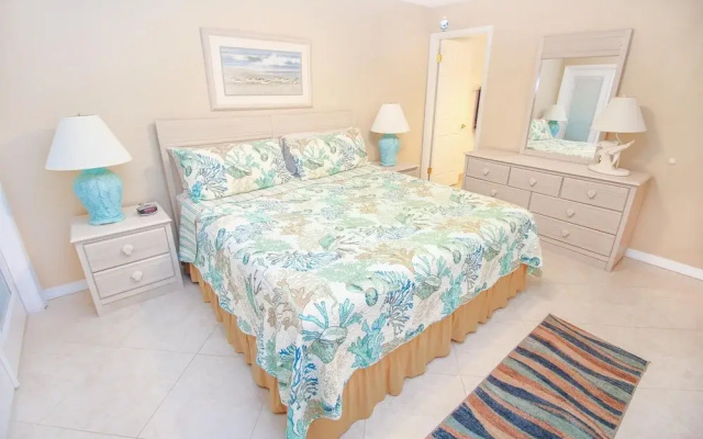 Smyrna Beach Club 818b