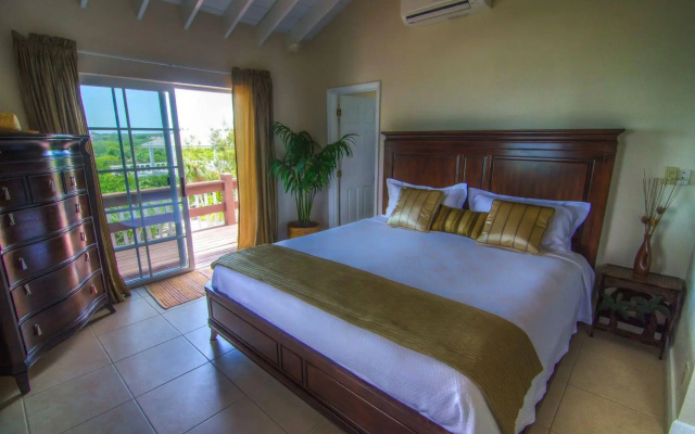 Grace Bay Beach Ocean Villas