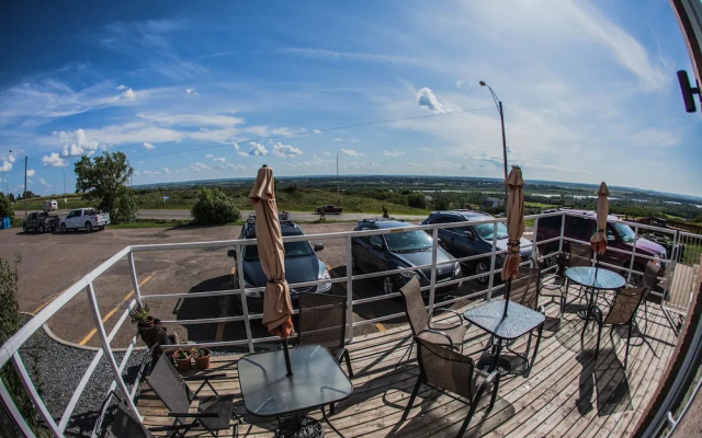 Best Canadian Motor Inn