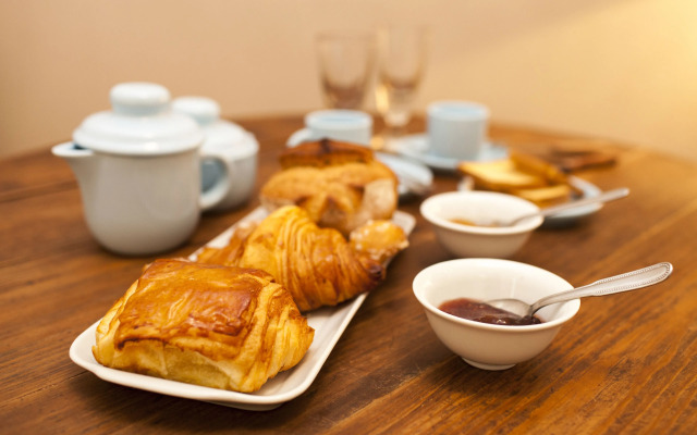 46FM Montauban Guesthouse