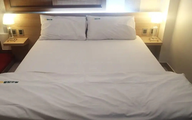 Daegu Hilltop Hotel