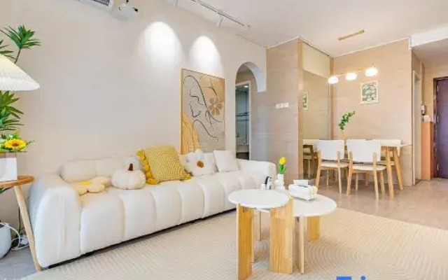 Shiyi Apartment