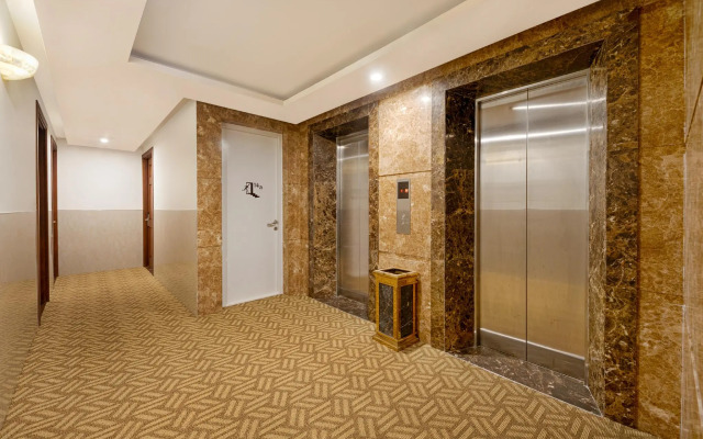 Delicate Hotel