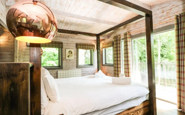 Bearnock Lodge