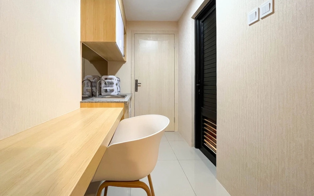 Minimalist Studio At De Prima Apartment Medan
