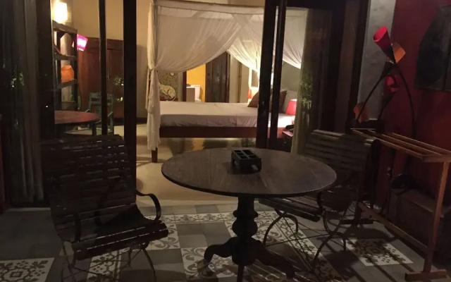 Villa Hangat