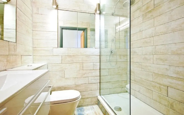 2BR Flat with stunning river views