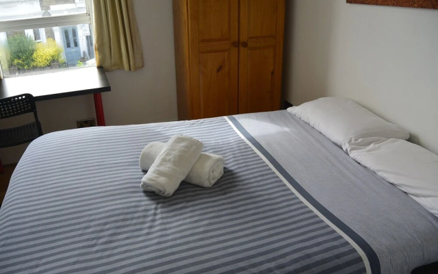 Rooms at 175